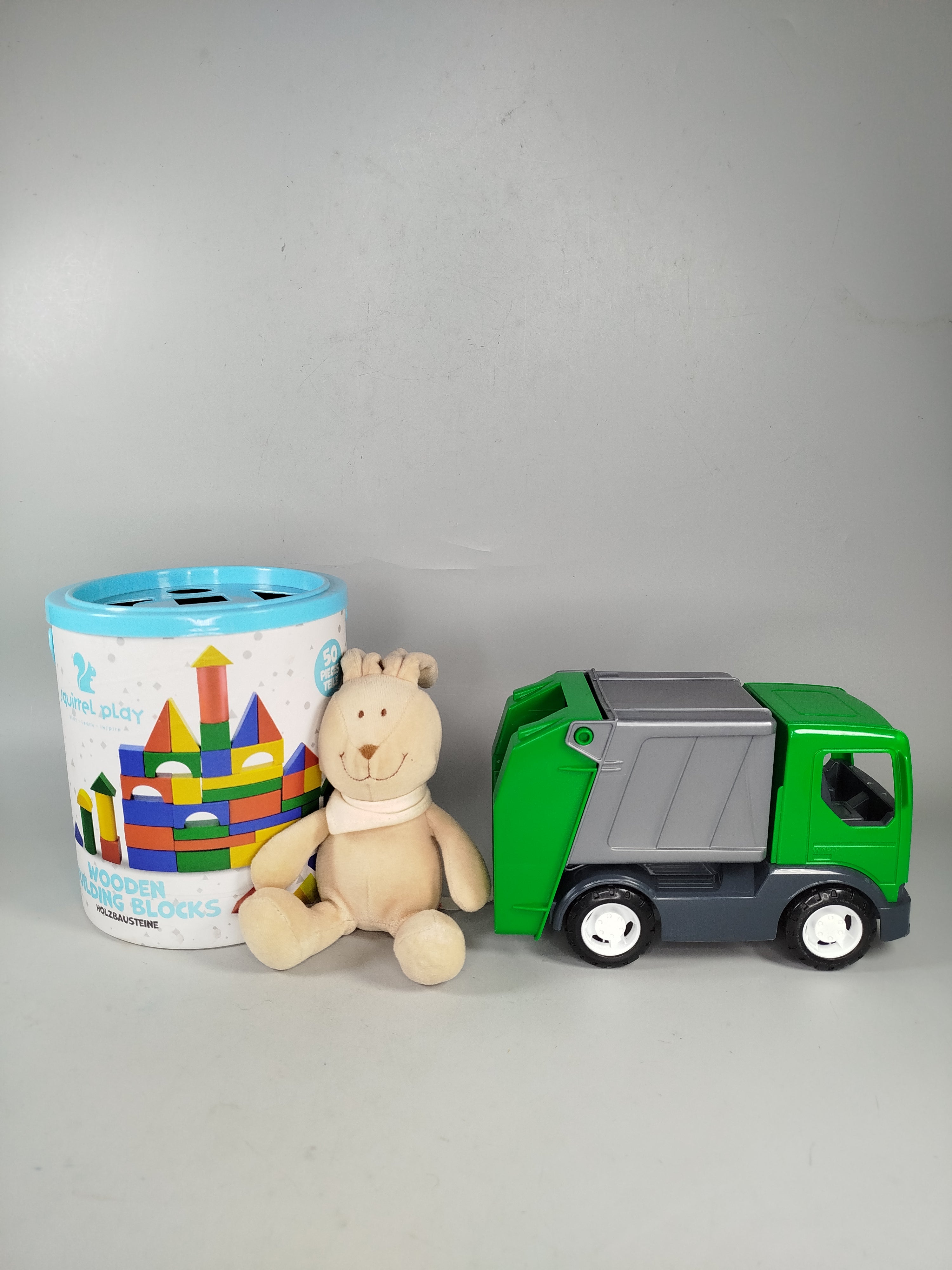Spielset - Holzbausteine, Stofftier und Auto